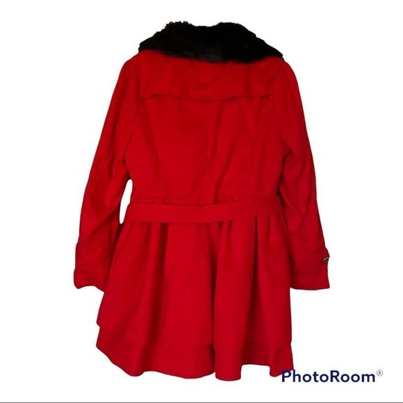 Boutique Red Double Breasted Coat - Picture 3 of 3